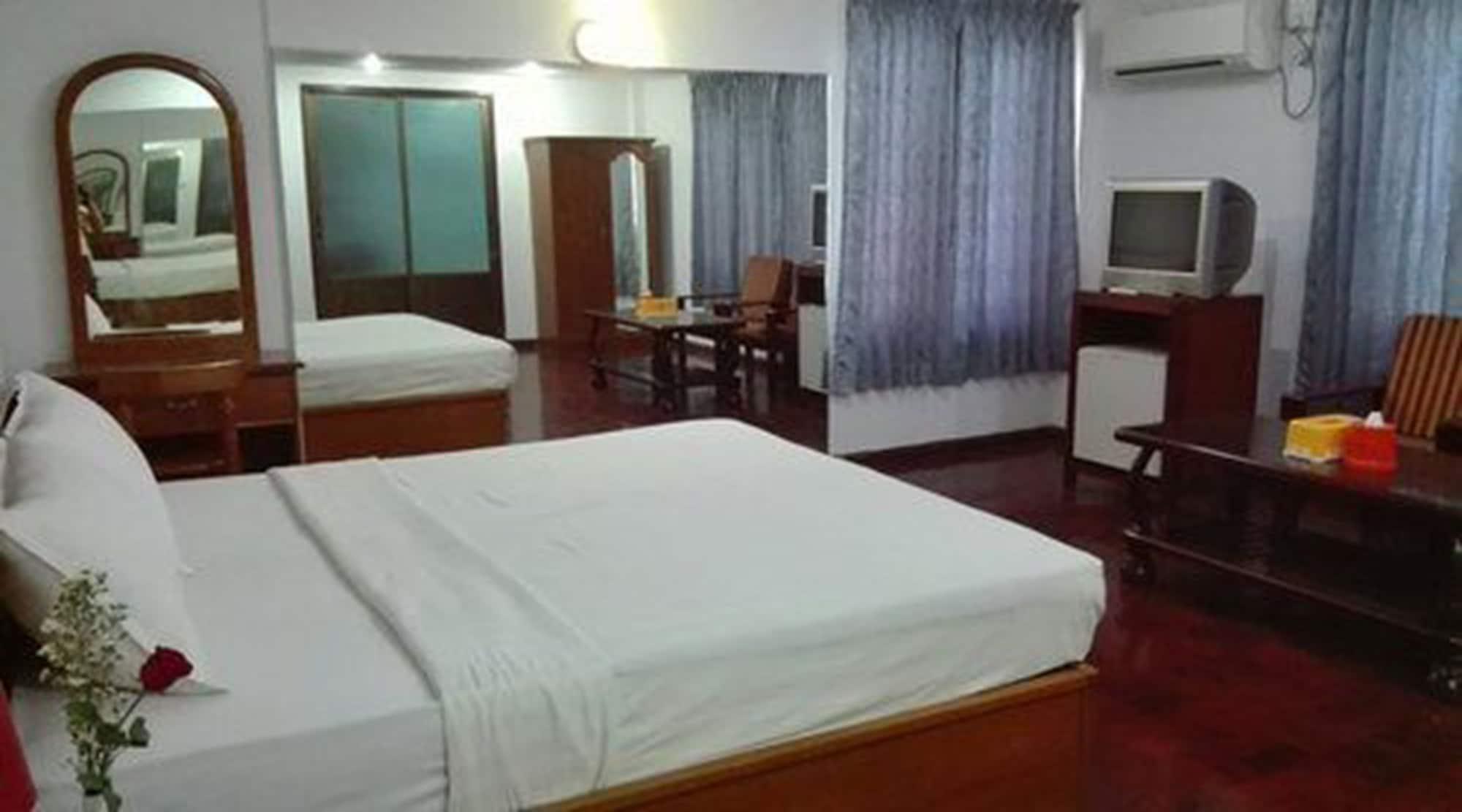 Airport Inn Gyogon Extérieur photo
