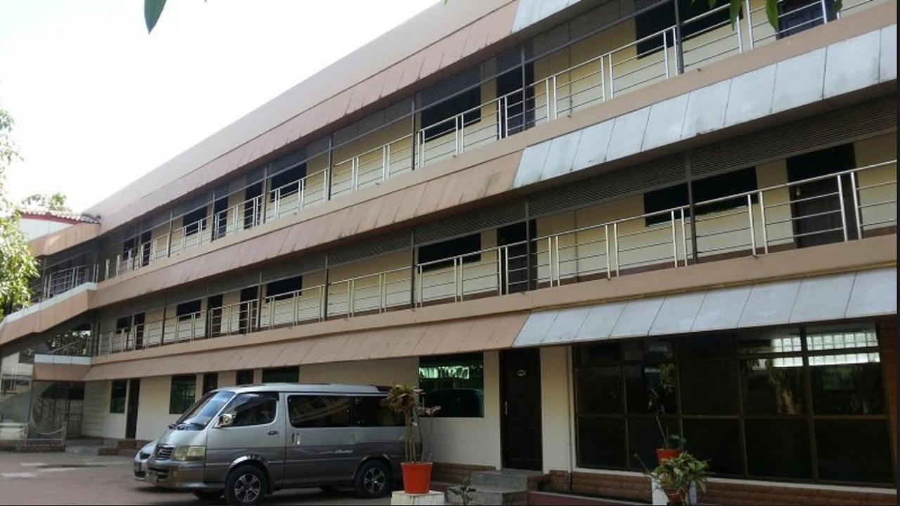 Airport Inn Gyogon Extérieur photo