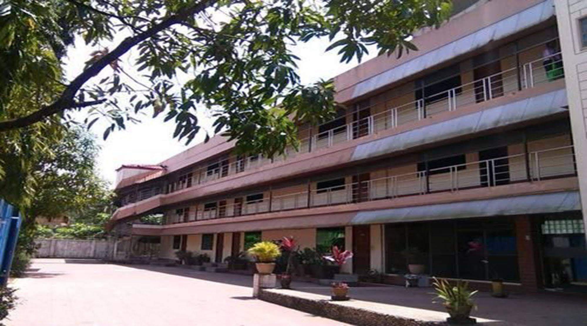 Airport Inn Gyogon Extérieur photo